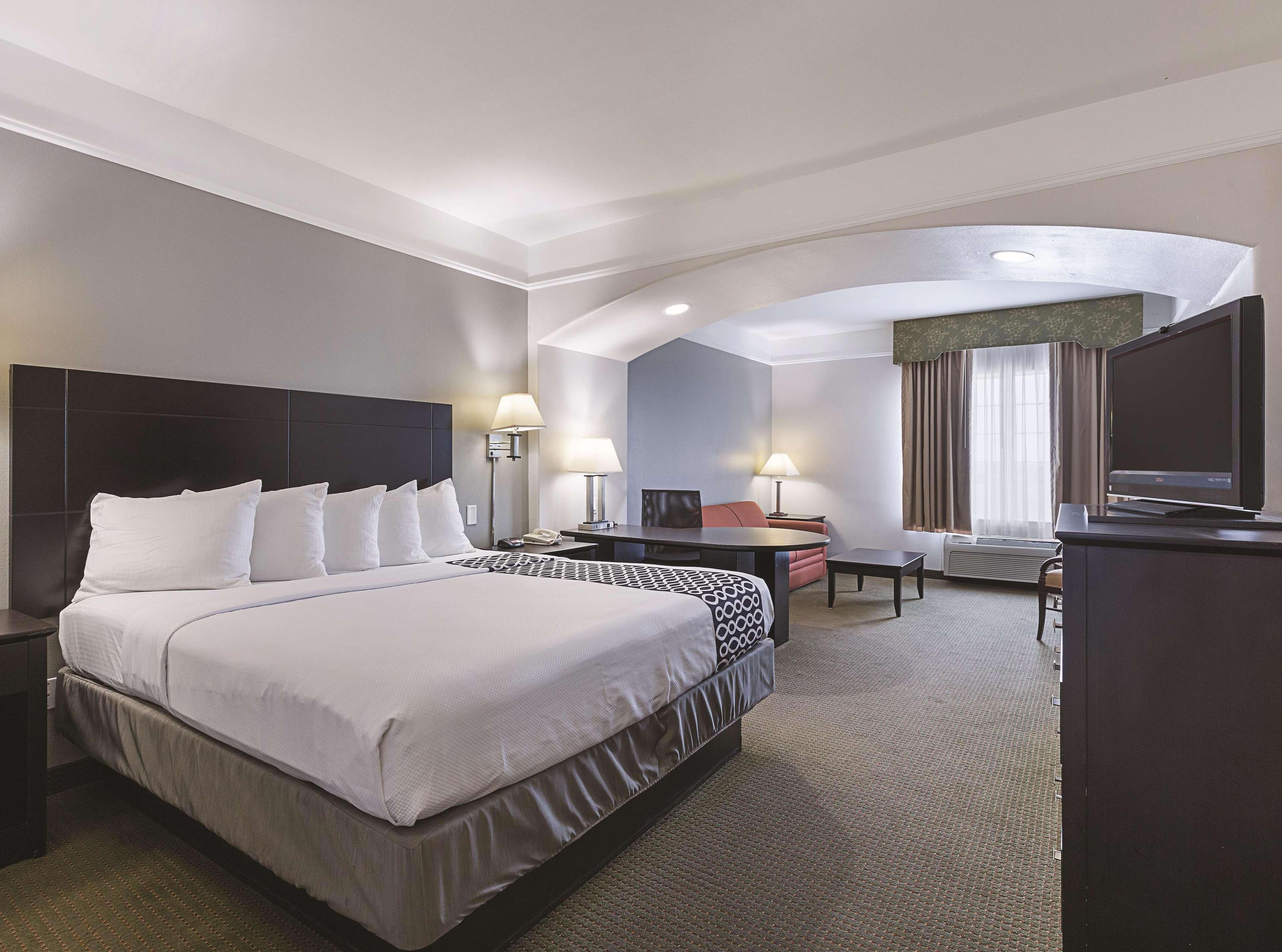 La Quinta By Wyndham Deer Park Hotell Exteriör bild