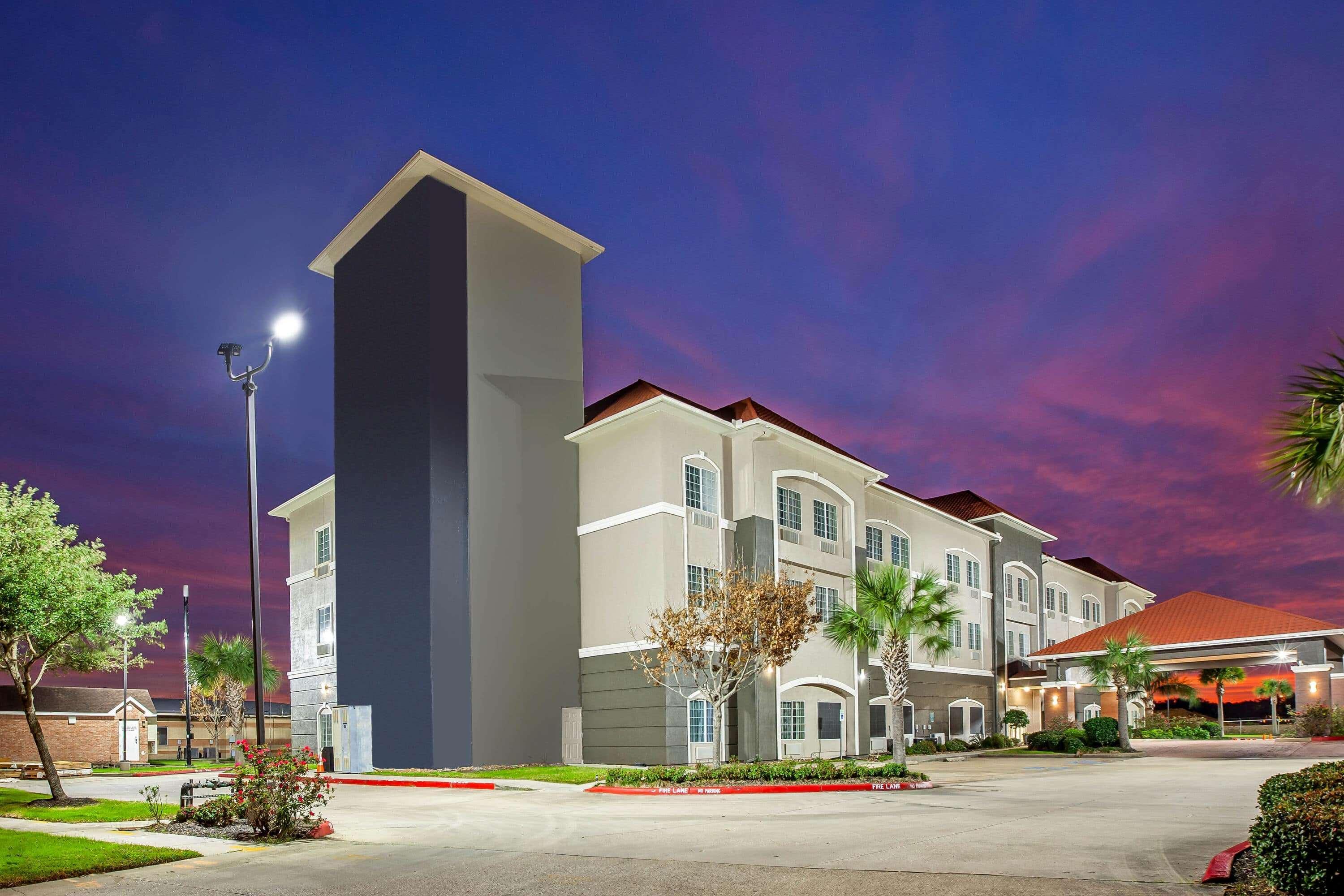 La Quinta By Wyndham Deer Park Hotell Exteriör bild