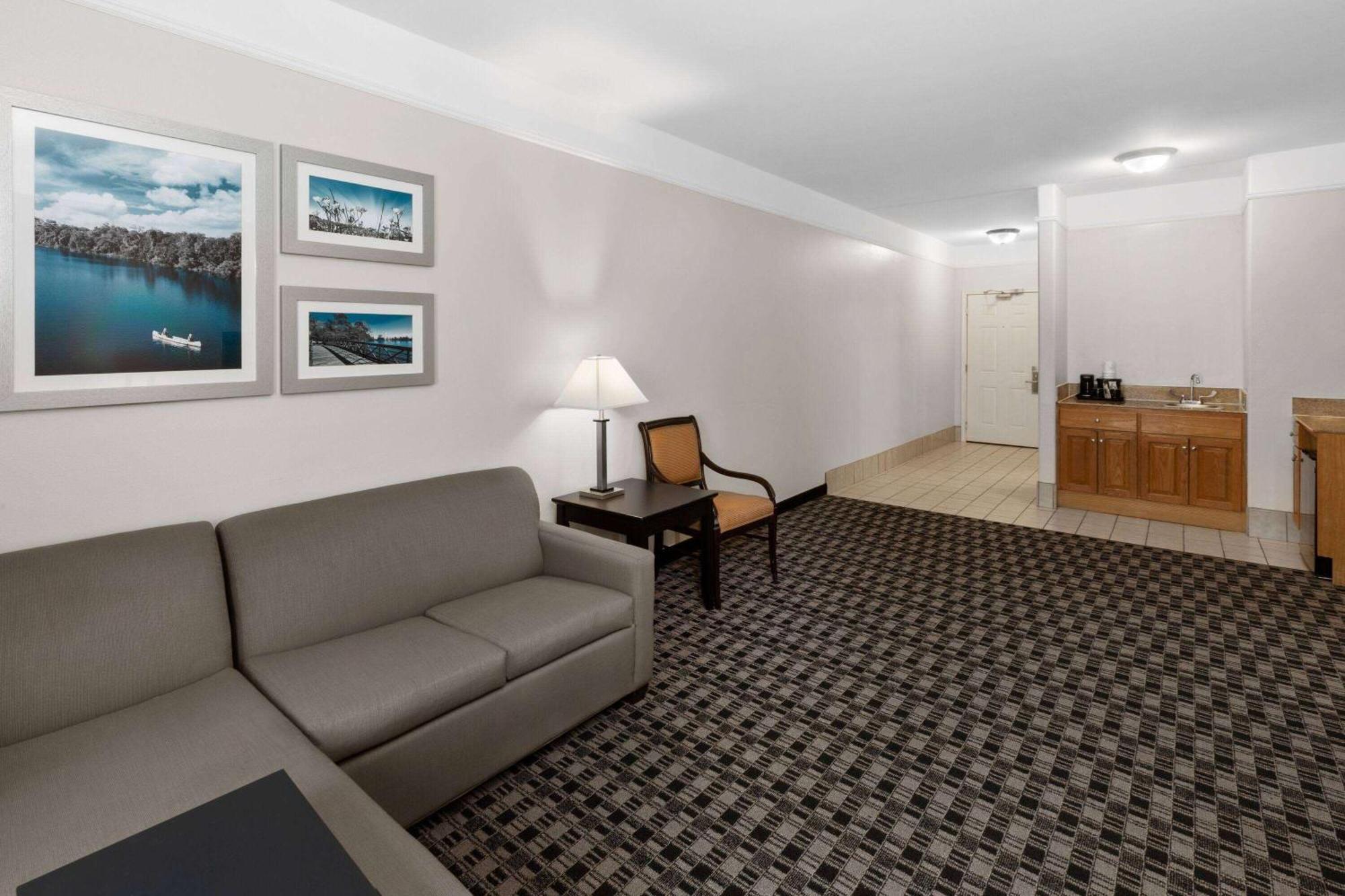 La Quinta By Wyndham Deer Park Hotell Exteriör bild