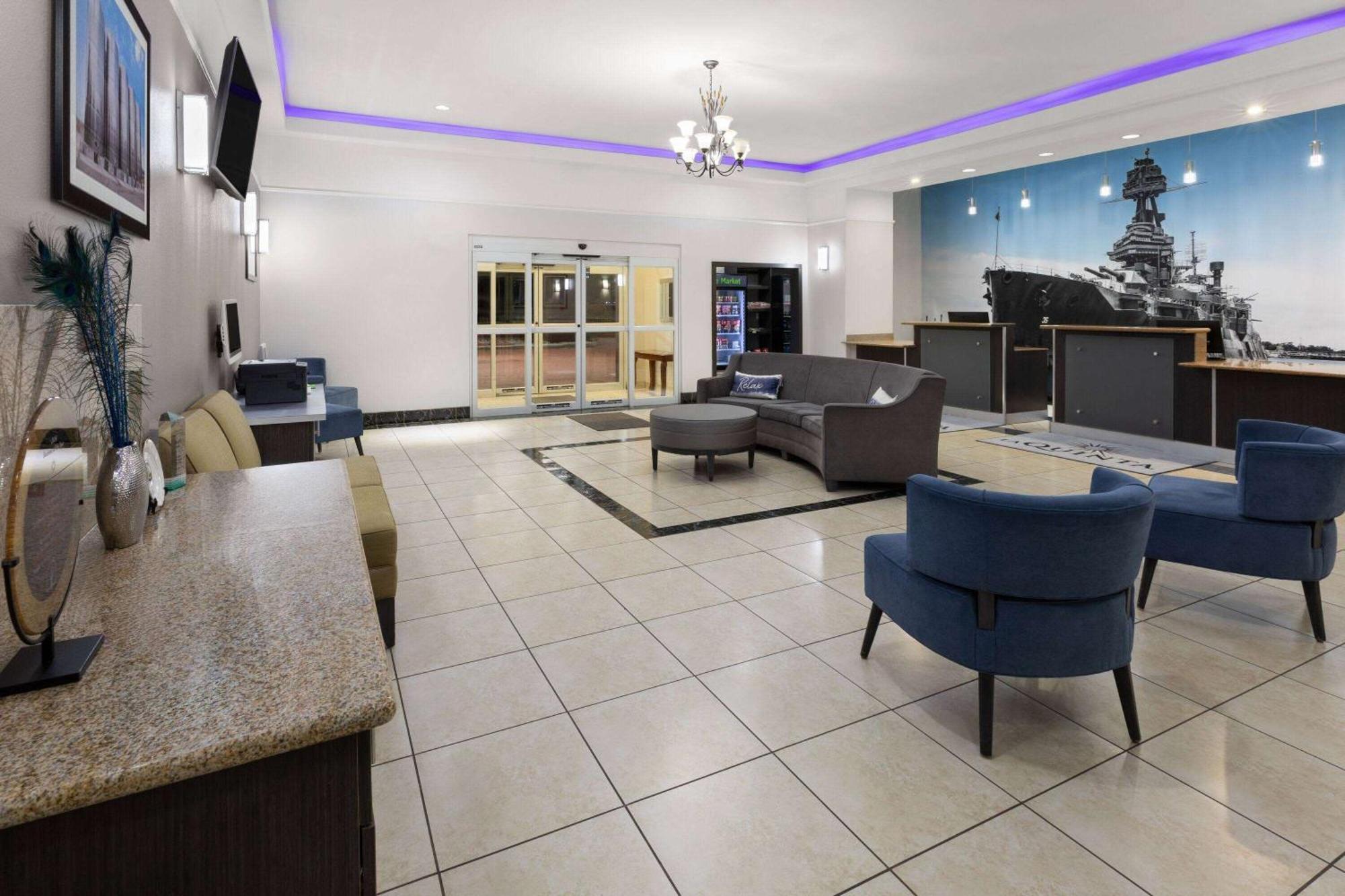 La Quinta By Wyndham Deer Park Hotell Exteriör bild